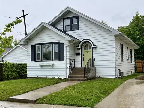 1024 Monroe, Racine, WI 53405