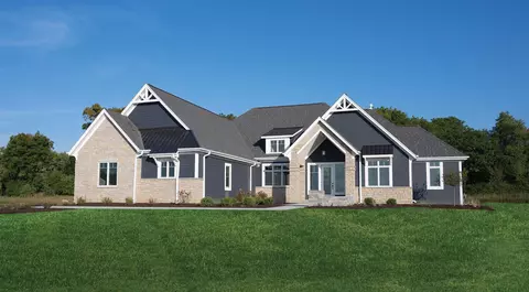 2814 Windward, Hartland, WI 53029