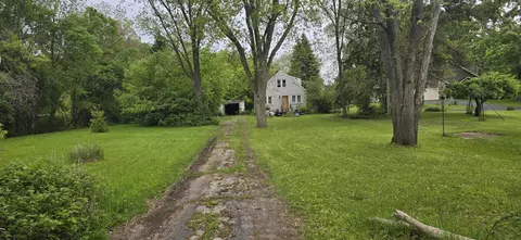 2976 S 130th, New Berlin, WI 53151
