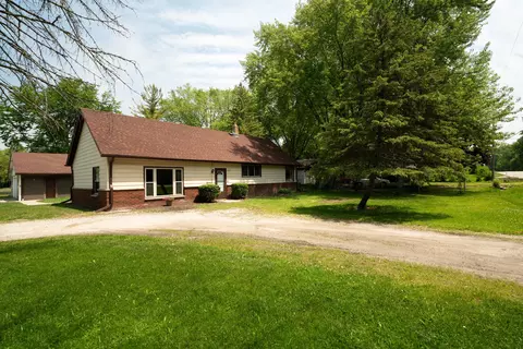28248 N N Lk, Waterford, WI 53185