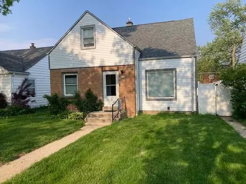 3530 N 61st, Milwaukee, WI 53216