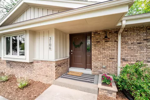 3106 Woodridge, Waukesha, WI 53188