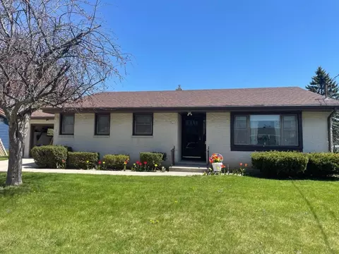 621 S 31st, Manitowoc, WI 54220