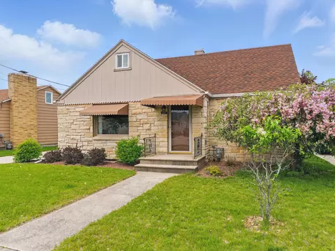 1920 29th, Two Rivers, WI 54241