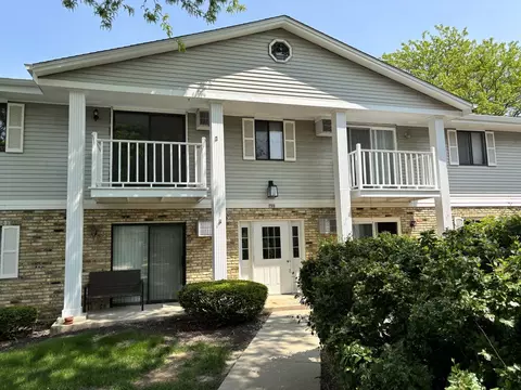 788 S S Riv #7, West Bend, WI 53095