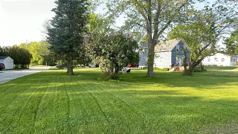 3322 Main, Sheboygan, WI 53083