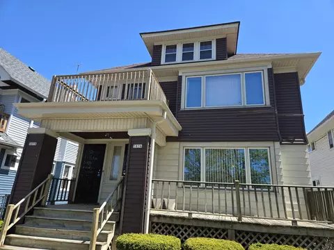 3856 N 20th #3858, Milwaukee, WI 53206