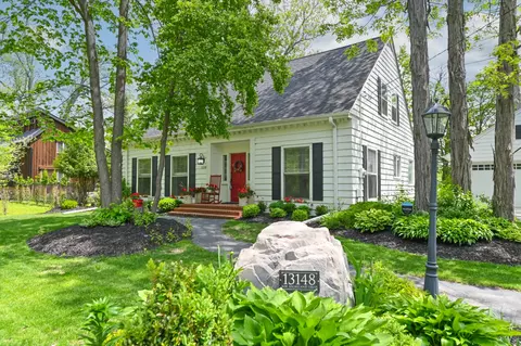 13148 N West Shoreland, Mequon, WI 53097