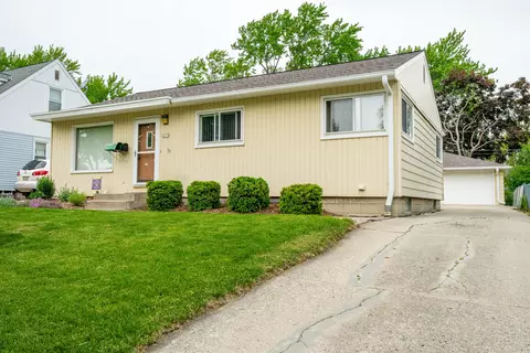 6610 W Montana, Milwaukee, WI 53219