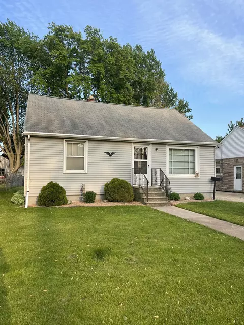 621 Laura, Green Bay, WI 54302