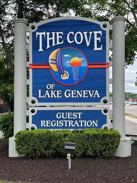 111 Center #304, Lake Geneva, WI 53147