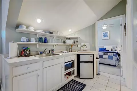 w3216 South Lake Shore Drive #213, Linn, WI 53147