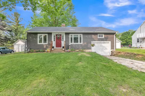305 N State, Chilton, WI 53014