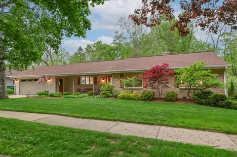 w57n783 Hawthorne, Cedarburg, WI 53012