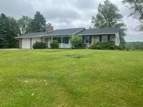 w5273 Wisconsin 106, Koshkonong, WI 53538