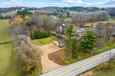 w288s250 Elmhurst, Delafield, WI 53188