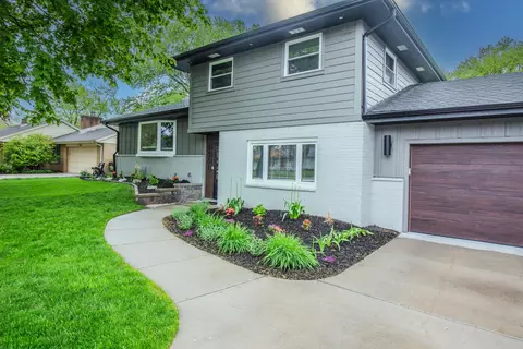 8561 N Greenvale, Bayside, WI 53217
