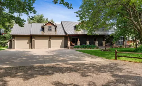 w19922 Ardes Lane, Caledonia, WI 54630