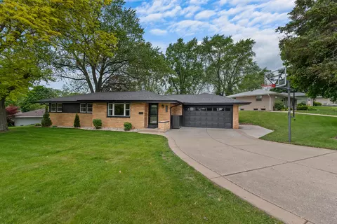 5329 Morningside, Greendale, WI 53129