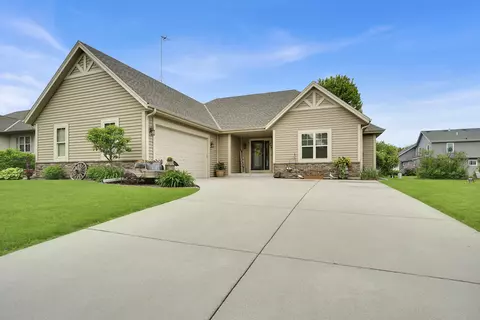340 Willow, Hartford, WI 53027