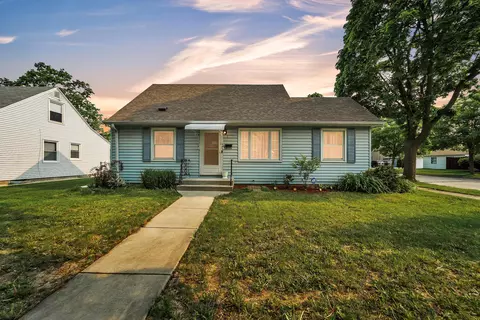 9600 W Melvina, Milwaukee, WI 53222