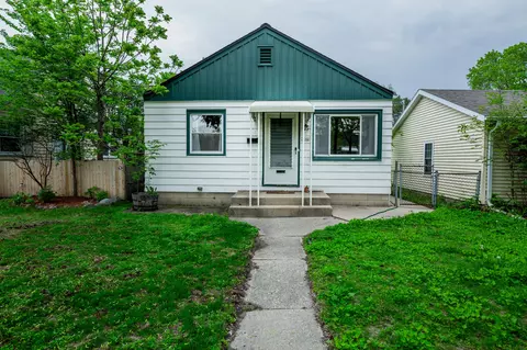 3162 S Austin, Milwaukee, WI 53207