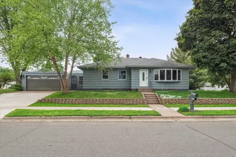 3217 28th, La Crosse, WI 54601