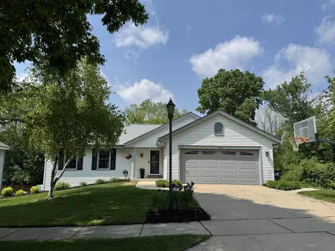 2600 Oakcrest, Waukesha, WI 53188