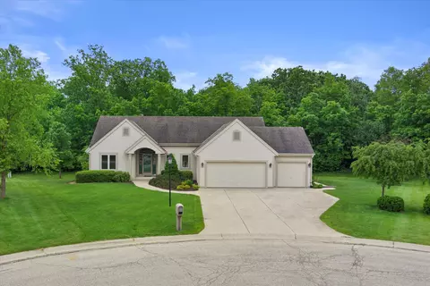 s73w15911 Bur Oak, Muskego, WI 53150