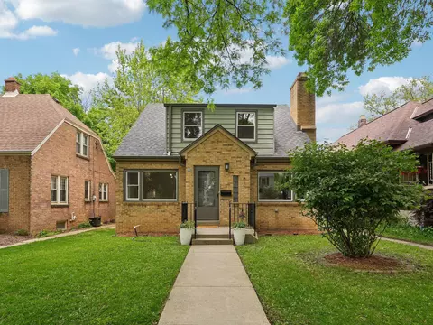 170 W Crawford, Milwaukee, WI 53207