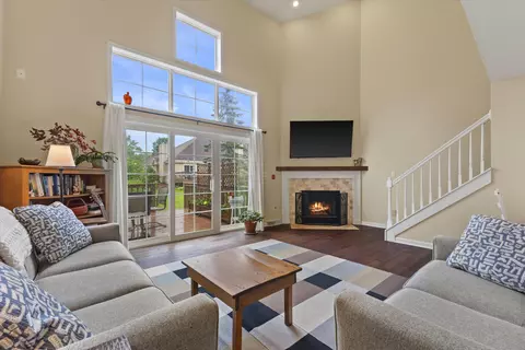 2975 River Birch #E, Brookfield, WI 53045