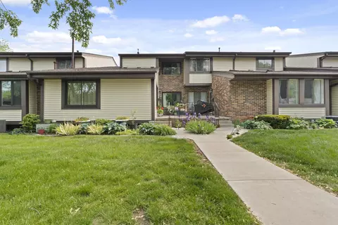 4920 S 19th #C, Milwaukee, WI 53221