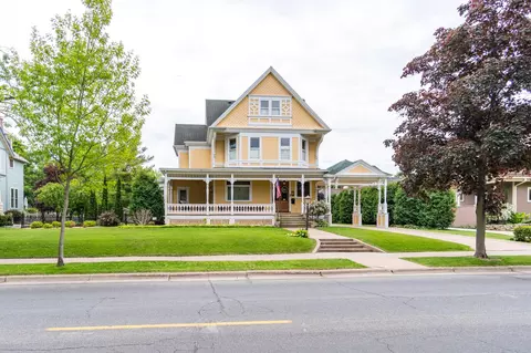 1414 Cass, La Crosse, WI 54601