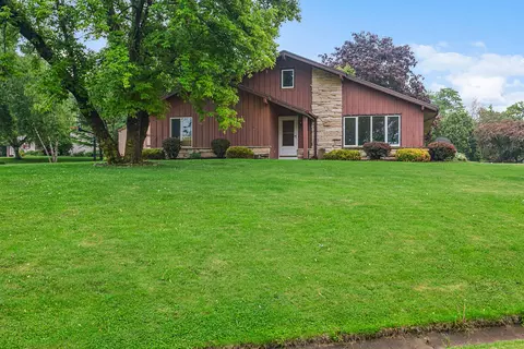 19975 W Bittersweet, New Berlin, WI 53146