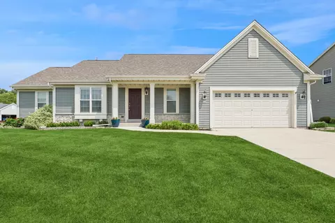 602 Emily, Elkhorn, WI 53121