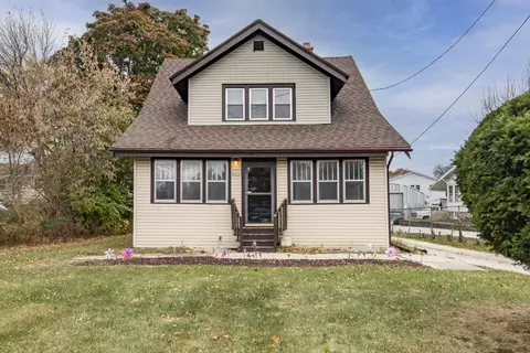 8421 N Granville, Milwaukee, WI 53224