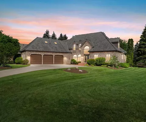 7400 Forty Acre, Franksville, WI 53126