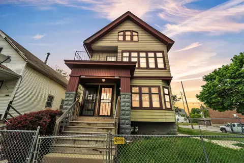 3004 N 11th #3006, Milwaukee, WI 53206