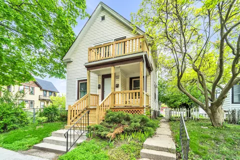 2852 N Vel R Phillips #2852A, Milwaukee, WI 53212