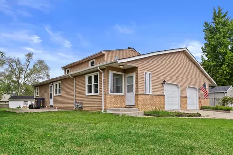 1308 N Stuart #1310, Mount Pleasant, WI 53406