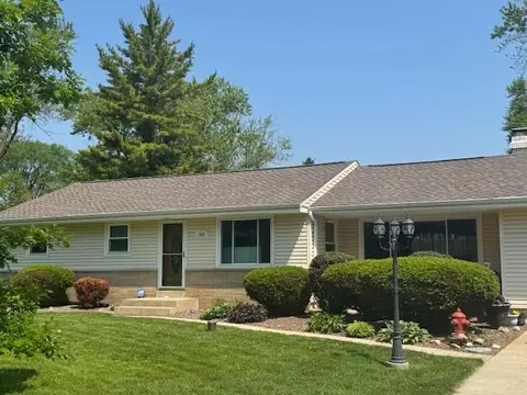 1450 S 166th, New Berlin, WI 53151
