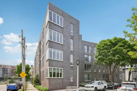 2050 N Commerce #302, Milwaukee, WI 53212