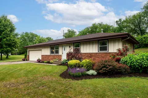 s88w23185 Wynn, Big Bend, WI 53103