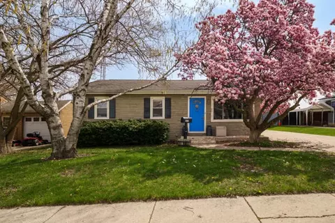 5311 52nd, Kenosha, WI 53144