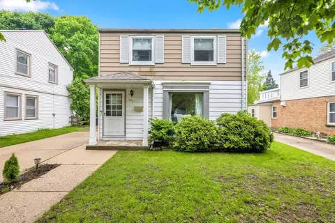 1627 Eden, Saint Francis, WI 53235