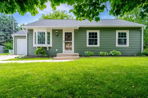 w150n8204 Norman, Menomonee Falls, WI 53051