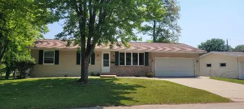 3112 18th, Menominee, MI 49858
