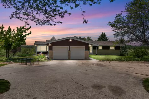 2373 State Road 33, Saukville, WI 53080