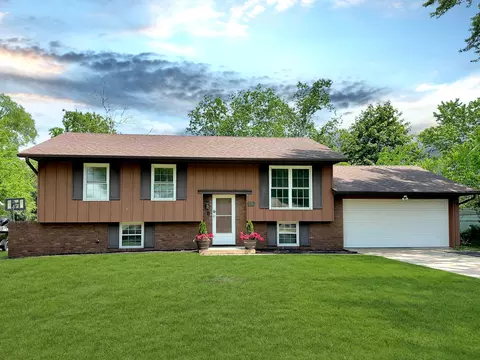 126 17th, Onalaska, WI 54650