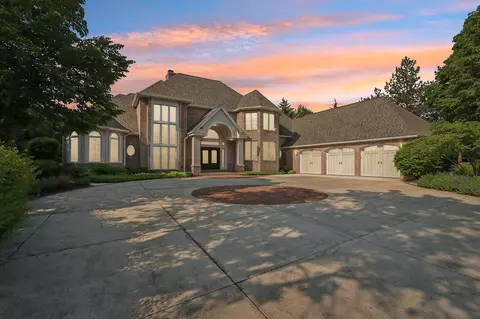 1601 Cedar, Hartland, WI 53029
